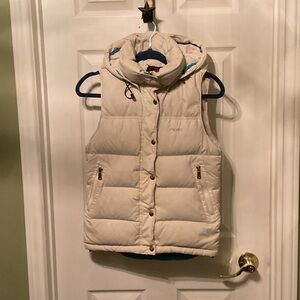 Peak Performance Beige Puffer Vest, Faye Down V, insulated